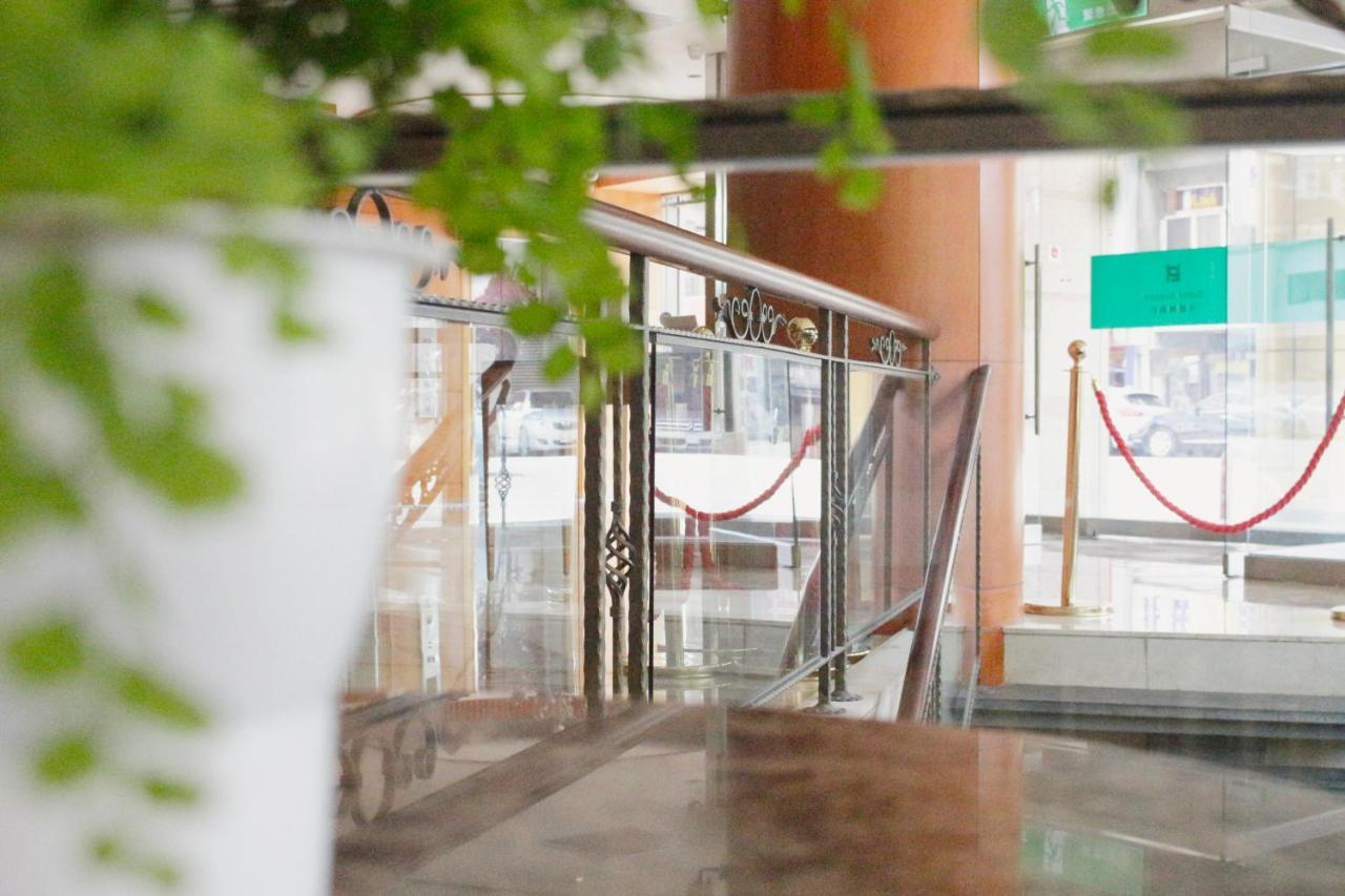 Hotel Avenue Hsinchu Dış mekan fotoğraf